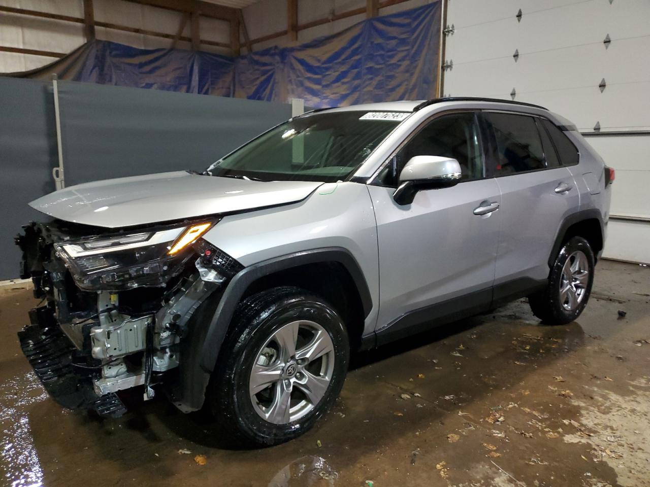Изображение 1 2023 TOYOTA RAV4 XLE 2023 с VIN 2T3P1RFV3PW345886