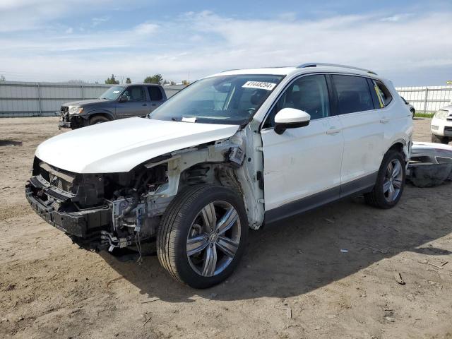 Изображение 1 2018 VOLKSWAGEN TIGUAN SEL PREMIUM 2018 с VIN 3VV4B7AX4JM209435