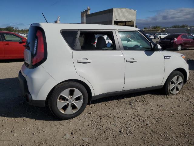 Image 3 of 2016 KIA SOUL  2016 with VIN KNDJN2A27G7324663