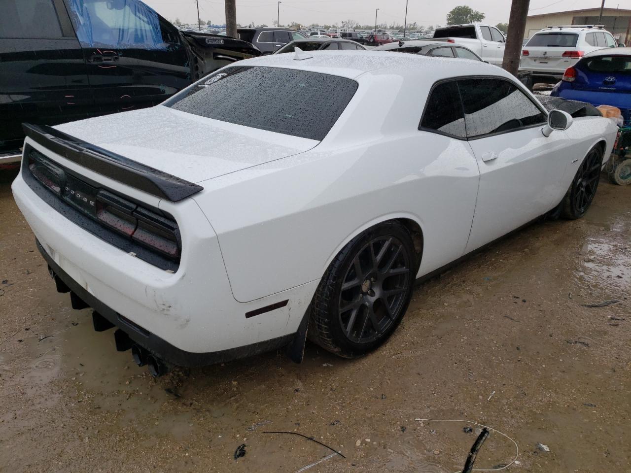 Image 3 of 2016 DODGE CHALLENGER R/T 2016 with VIN 2C3CDZBT9GH354140