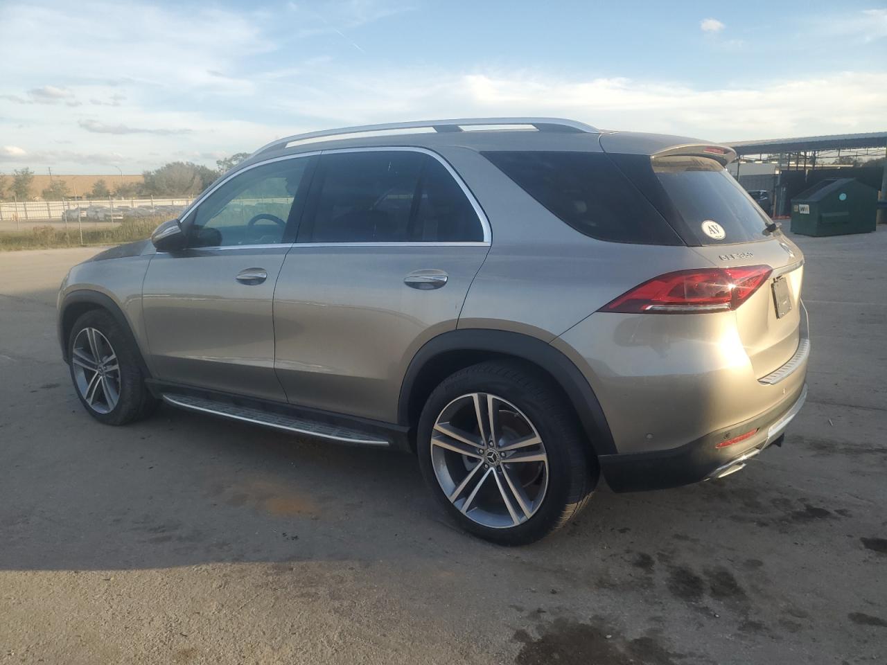 Изображение 2 2021 MERCEDES-BENZ GLE 350 2021 с VIN 4JGFB4JE6MA392211