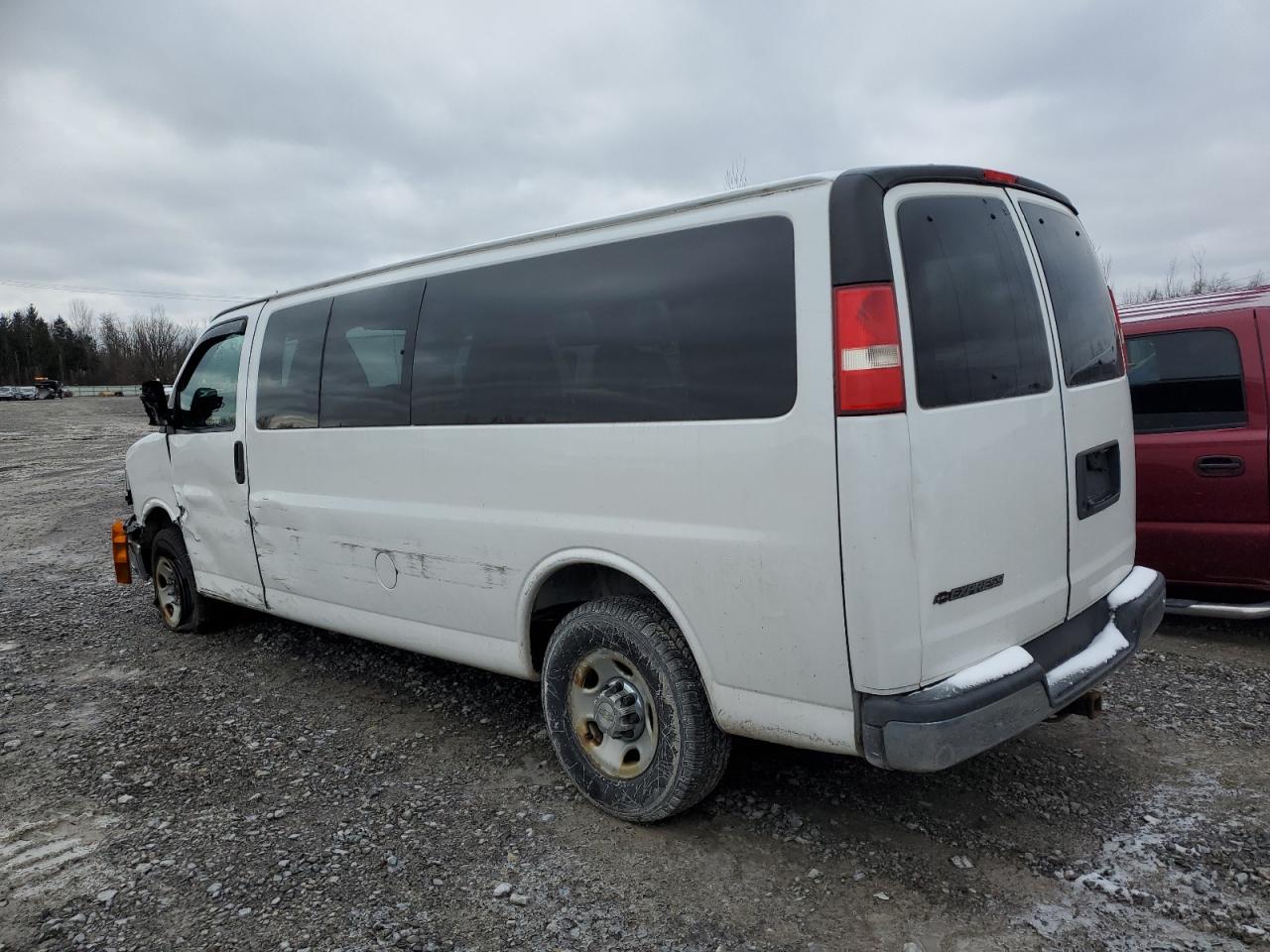 Obraz 2 z 2014 CHEVROLET EXPRESS G3500 LT 2014 z VIN 1GAZG1FG0E1115947