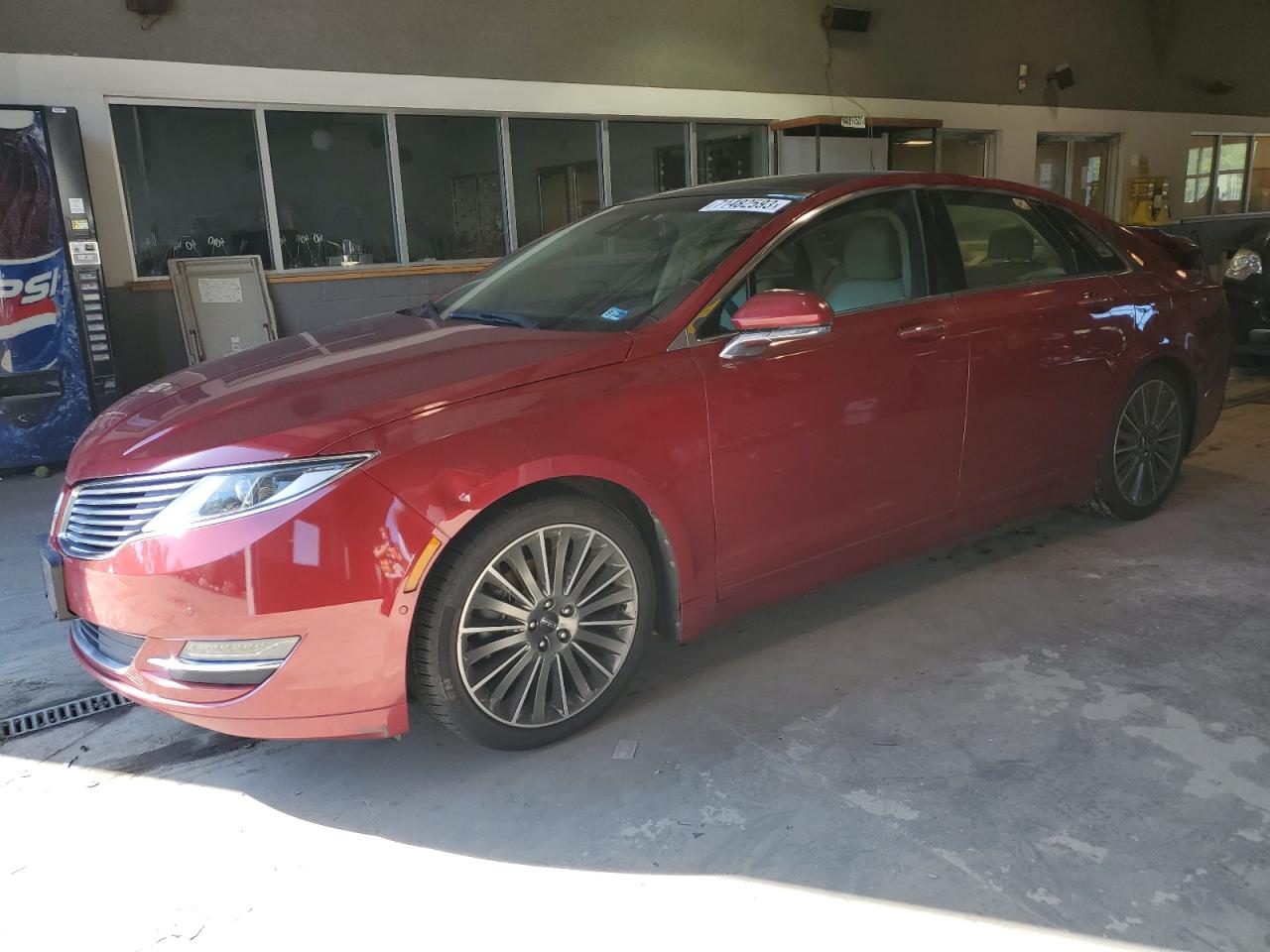 Image 1 of 2013 LINCOLN MKZ  2013 with VIN 3LN6L2G90DR805922