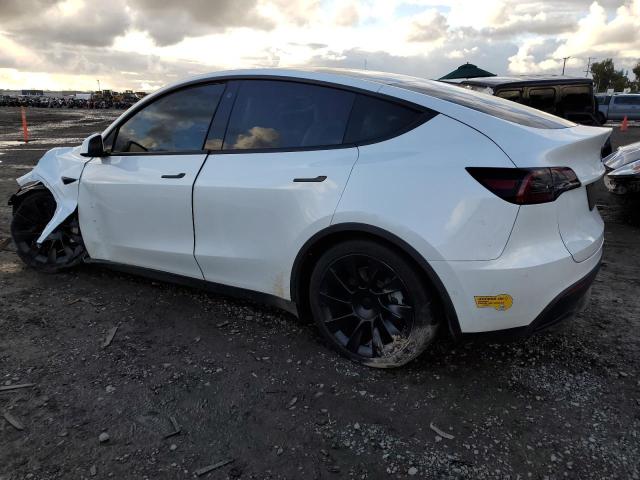 Obraz 2 z 2022 TESLA MODEL Y  2022 z VIN 7SAYGDEE4NF467038