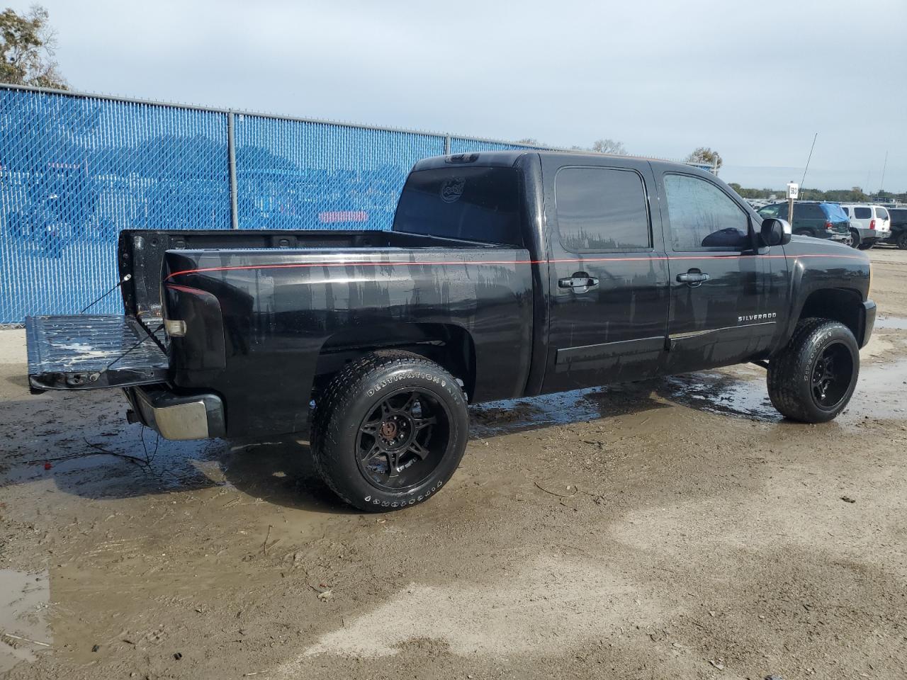 Obraz 3 z 2007 CHEVROLET SILVERADO C1500 CREW CAB 2007 z VIN 2GCEC13C171728661