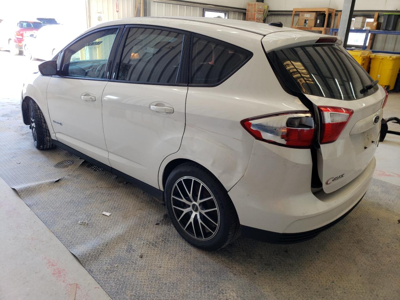 Obraz 2 z 2016 FORD C-MAX SE 2016 z VIN 1FADP5AUXGL118034