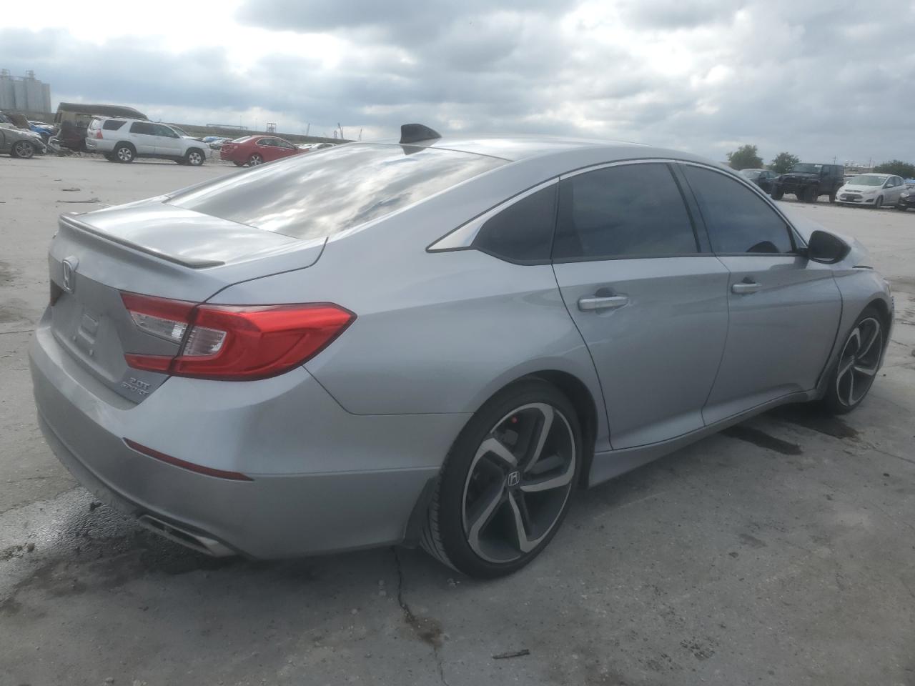 Obraz 3 z 2022 HONDA ACCORD SPORT 2022 z VIN 1HGCV2F33NA019639