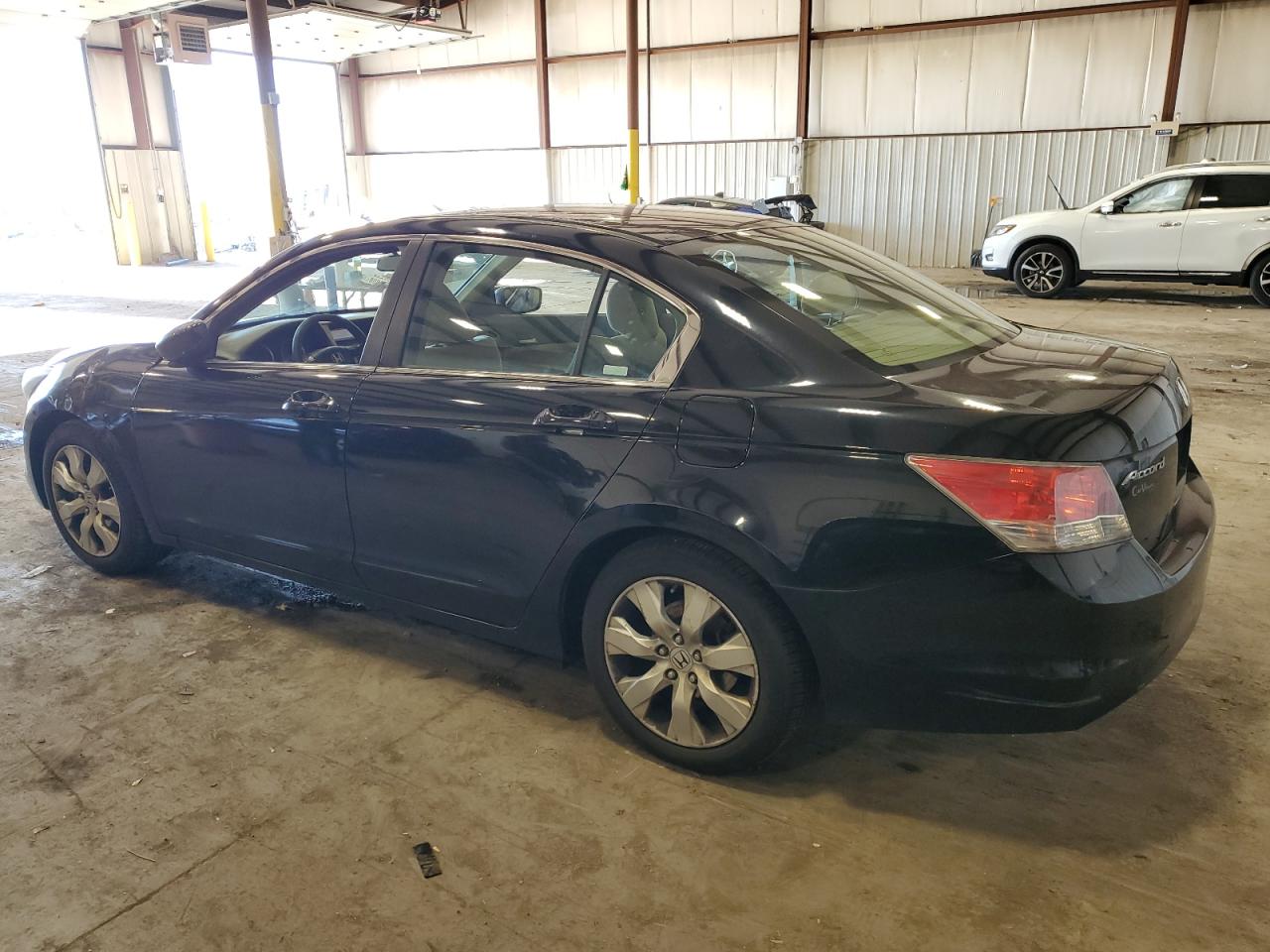 Obraz 2 z 2010 HONDA ACCORD EX 2010 z VIN 1HGCP2F73AA031233