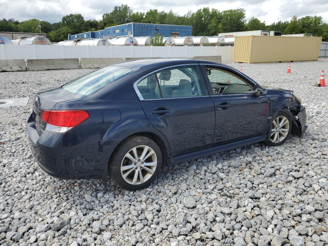 Obraz 3 z 2013 SUBARU LEGACY 2.5I PREMIUM 2013 z VIN 4S3BMBC64D3008213