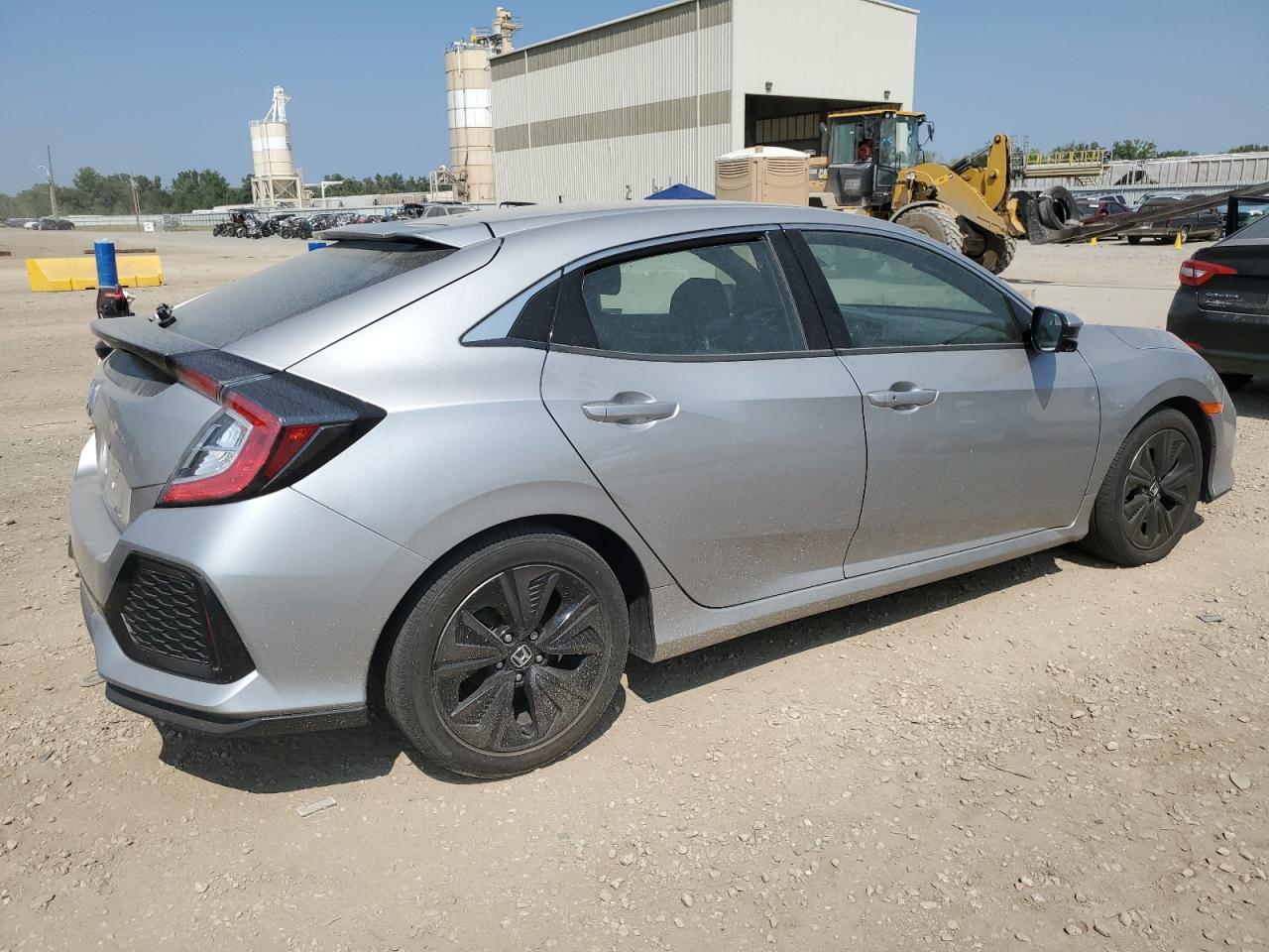 Image 3 of 2018 HONDA CIVIC EX 2018 with VIN SHHFK7H51JU228216