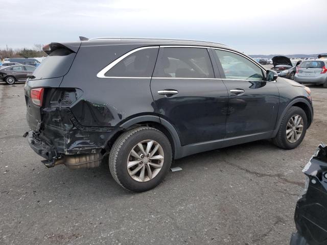 Image 3 of 2016 KIA SORENTO LX 2016 with VIN 5XYPG4A30GG118368