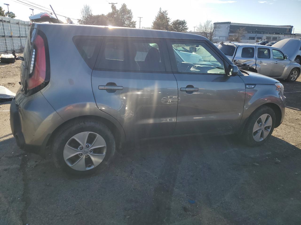 Obraz 3 z 2015 KIA SOUL  2015 z VIN KNDJN2A28F7209603
