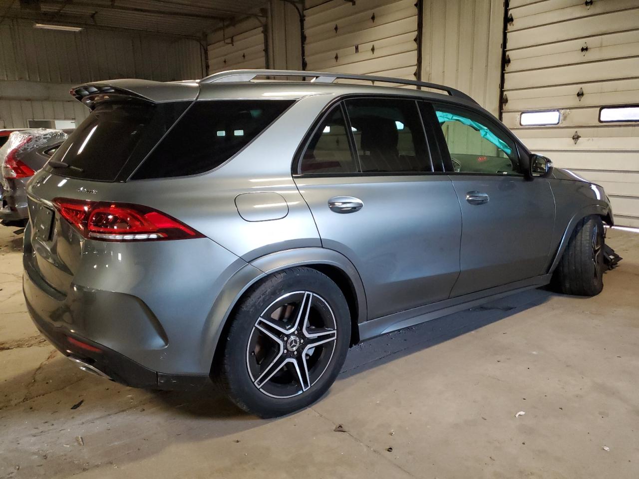 Изображение 3 2020 MERCEDES-BENZ GLE 350 4MATIC 2020 с VIN 4JGFB4KB9LA194337