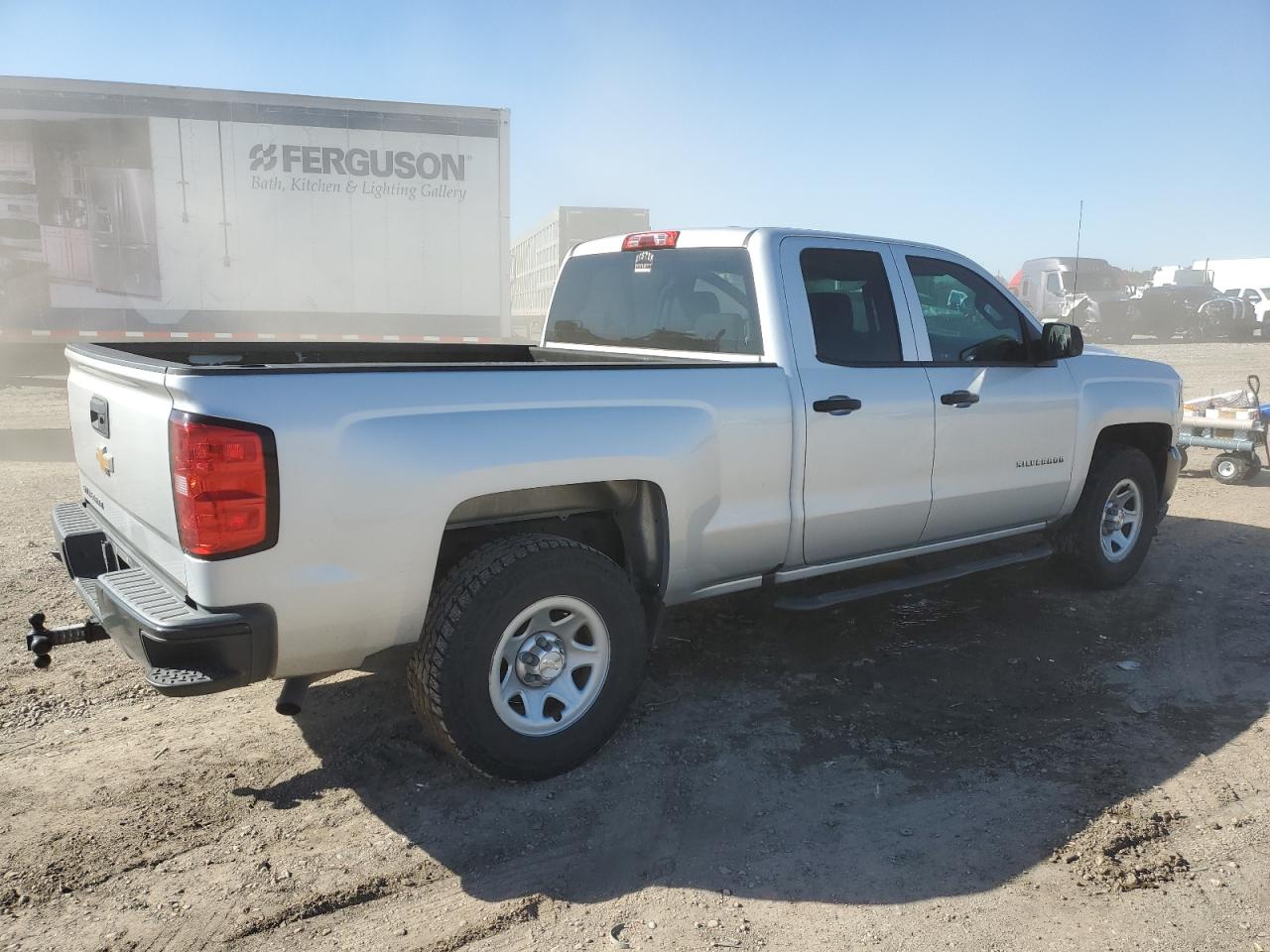 Image 3 of 2016 CHEVROLET SILVERADO C1500 2016 with VIN 1GCRCNEH8GZ220793