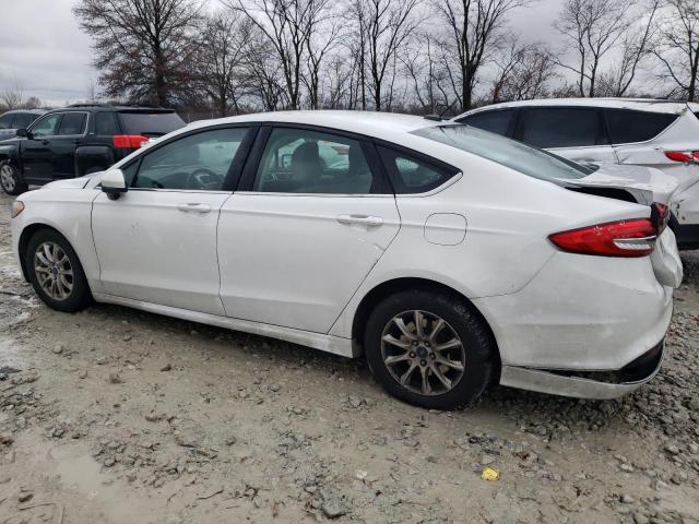 Изображение 2 2017 FORD FUSION S 2017 с VIN 3FA6P0G77HR153596