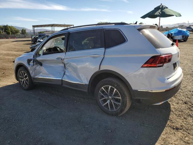 Obraz 2 z 2018 VOLKSWAGEN TIGUAN SE 2018 z VIN 3VV3B7AXXJM221018