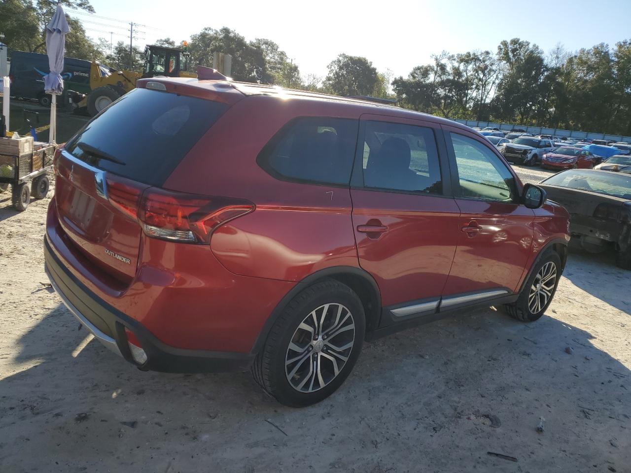 Obraz 3 z 2018 MITSUBISHI OUTLANDER ES 2018 z VIN JA4AD2A33JZ035068