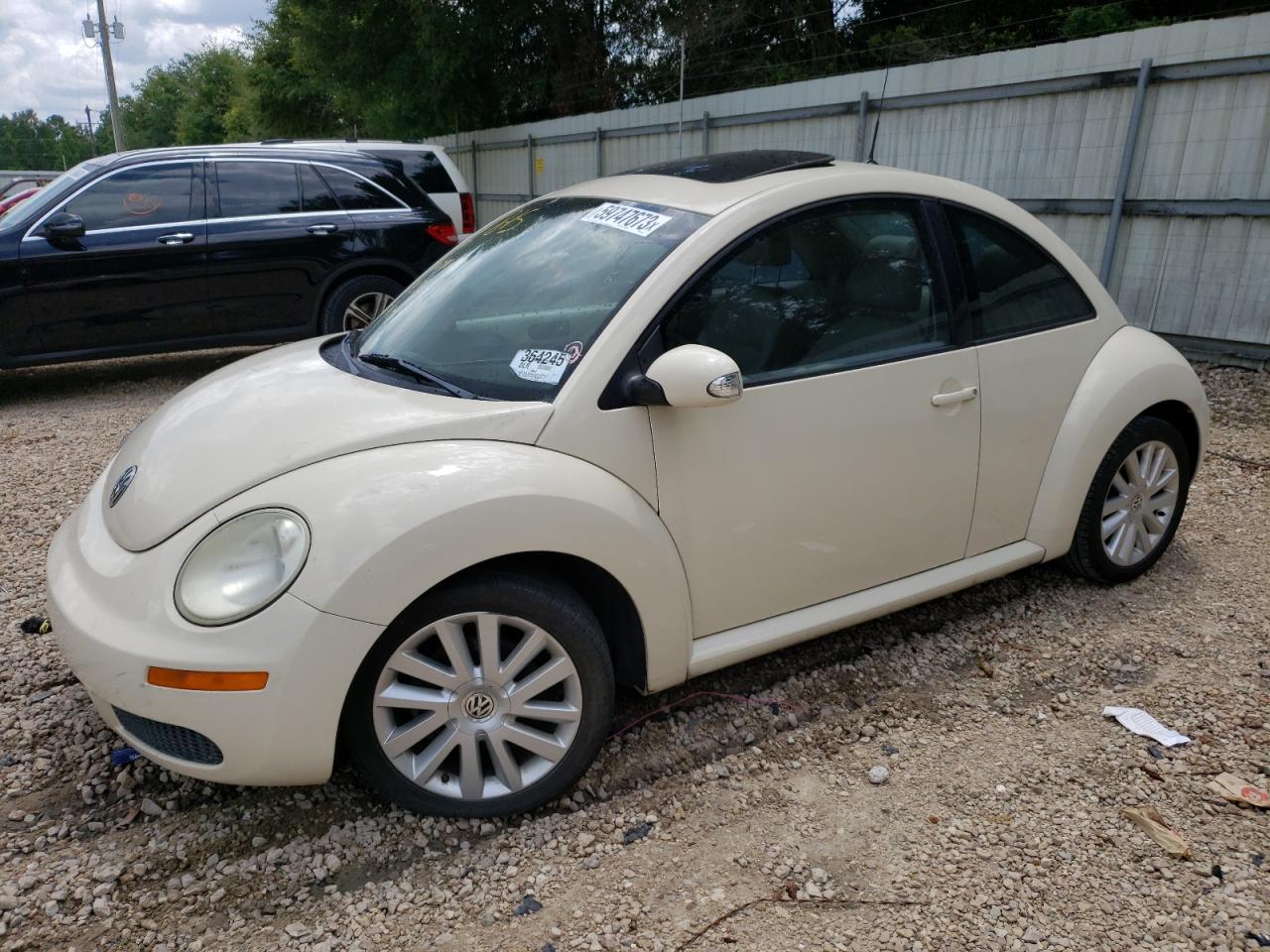 Obraz 1 z Volkswagen New Beetle S 2008 z VIN 3VWRW31C38M507111