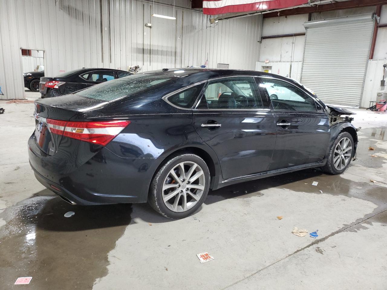 Image 3 of 2015 TOYOTA AVALON XLE 2015 with VIN 4T1BK1EBXFU188820