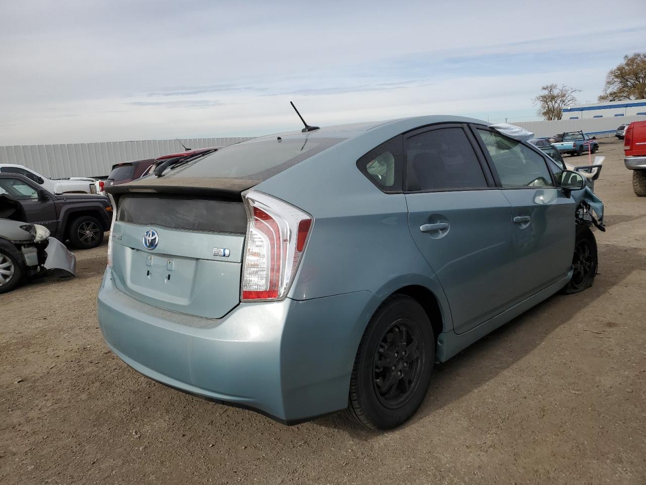 Image 3 of 2013 TOYOTA PRIUS  2013 with VIN JTDKN3DU3D1695289