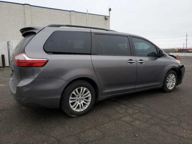Image 3 of 2015 TOYOTA SIENNA XLE 2015 with VIN 5TDYK3DC2FS574074