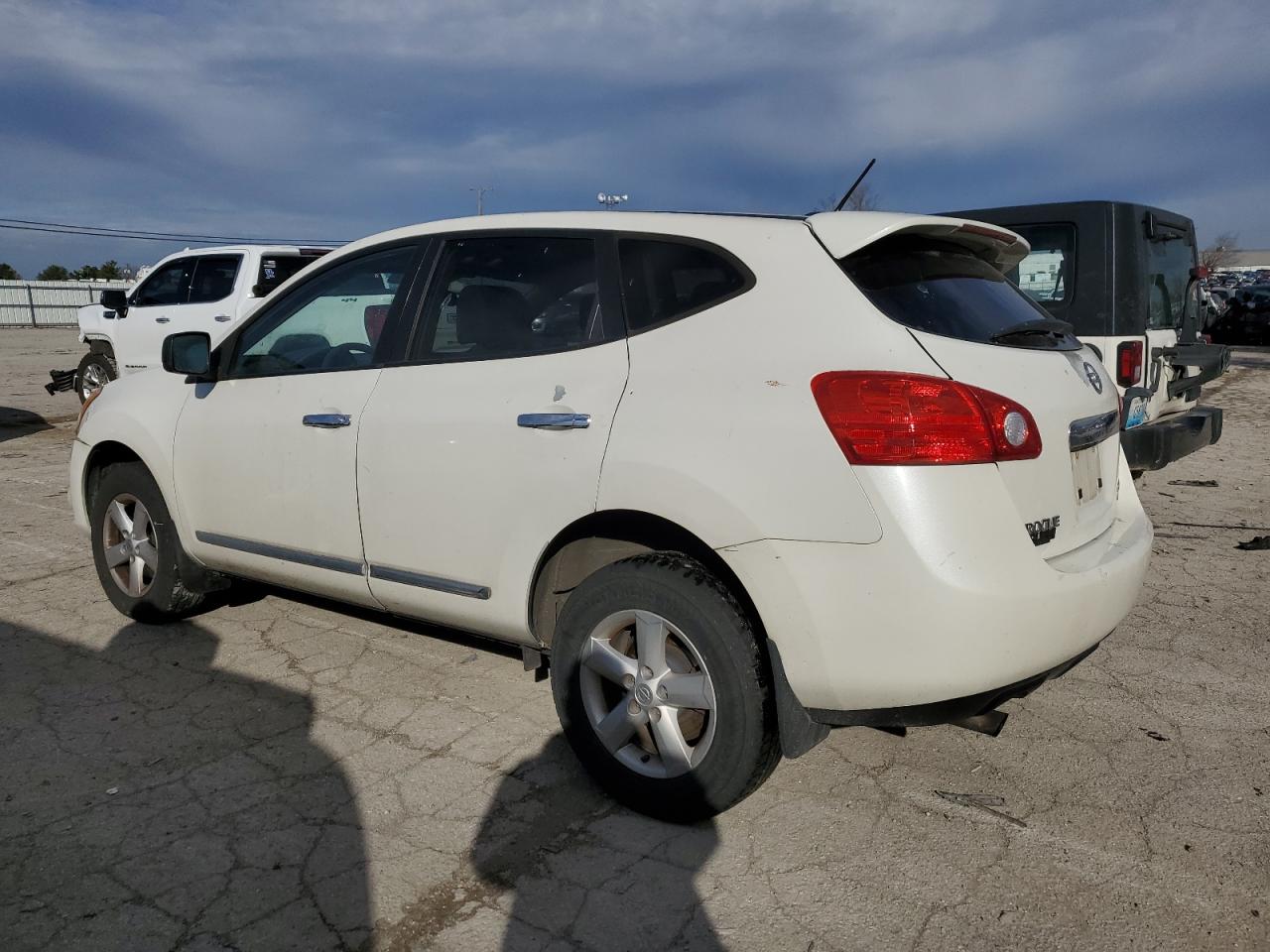 Image 2 of 2012 NISSAN ROGUE S 2012 with VIN JN8AS5MV9CW392886