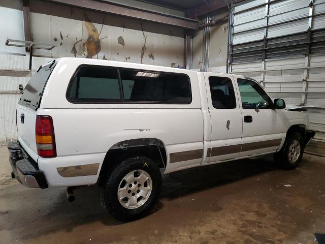 Image 3 of 2002 CHEVROLET SILVERADO K1500 2002 with VIN 2GCEK19T521303429