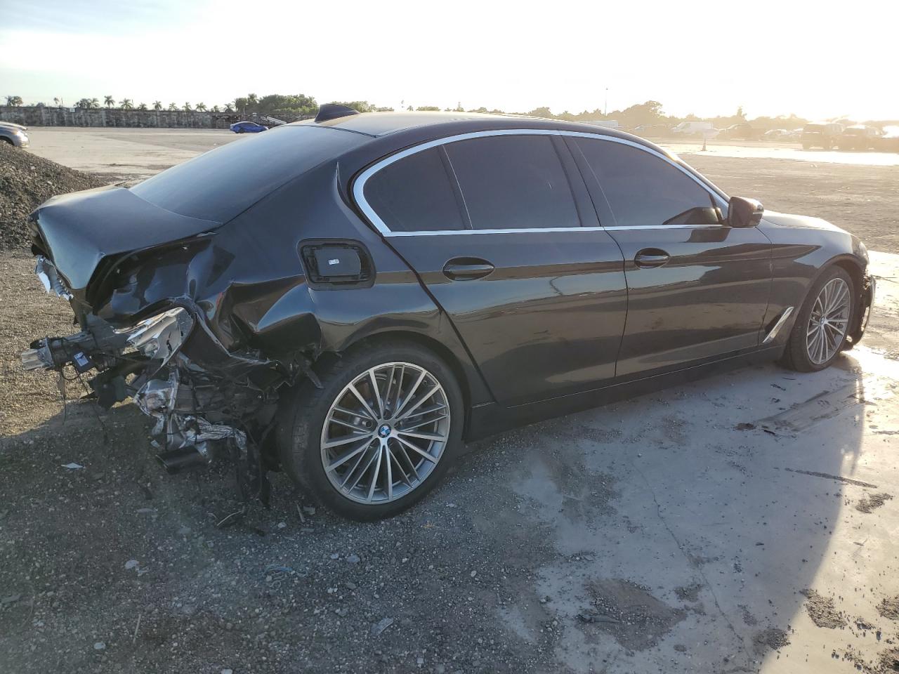 Image 3 of 2019 BMW 530 I 2019 with VIN WBAJA5C55KWW49201