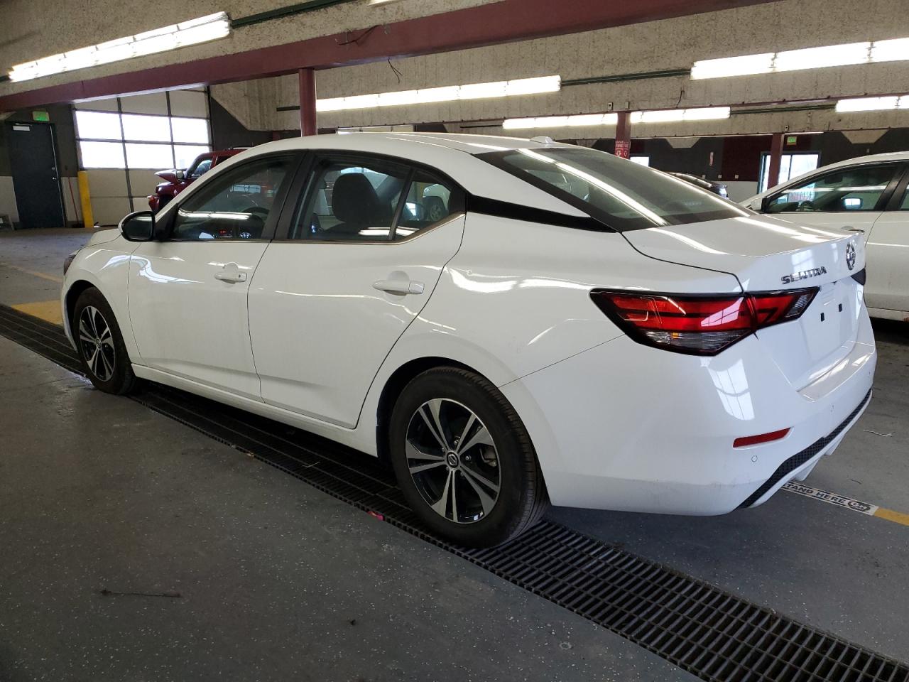 Image 2 of 2022 NISSAN SENTRA SV 2022 with VIN 3N1AB8CV0NY207864