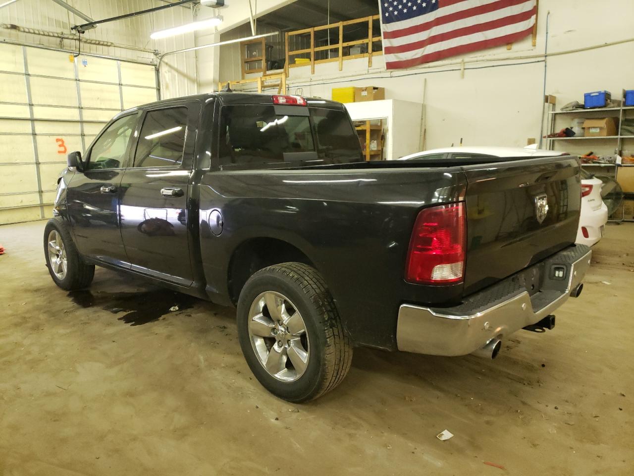 Obraz 2 z 2016 RAM 1500 SLT 2016 z VIN 1C6RR7LT0GS235662