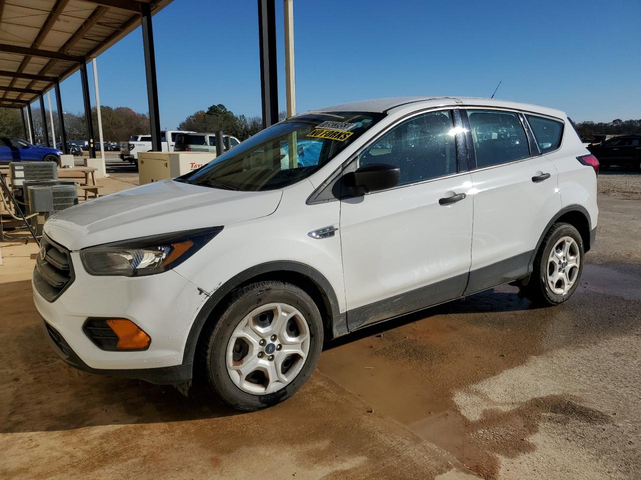 Image 1 of 2019 FORD ESCAPE S 2019 with VIN 1FMCU0F73KUB20498