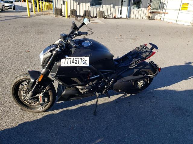 Изображение 2 2018 DUCATI DIAVEL  2018 с VIN ZDM13BSWXJB029914