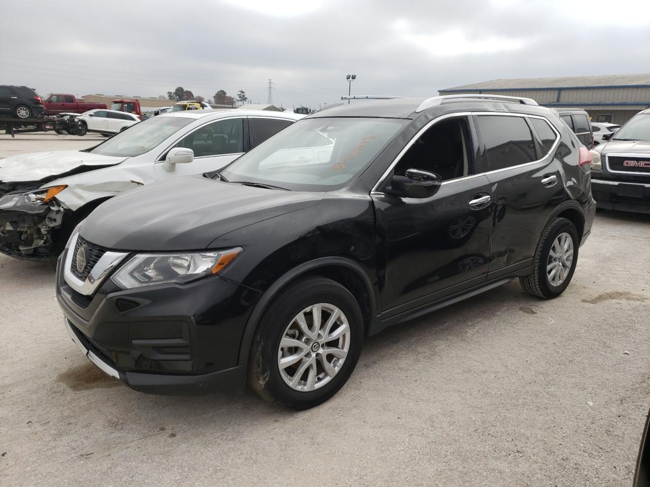 Изображение 1 Nissan Rogue S 2020 с VIN KNMAT2MT4LP522038