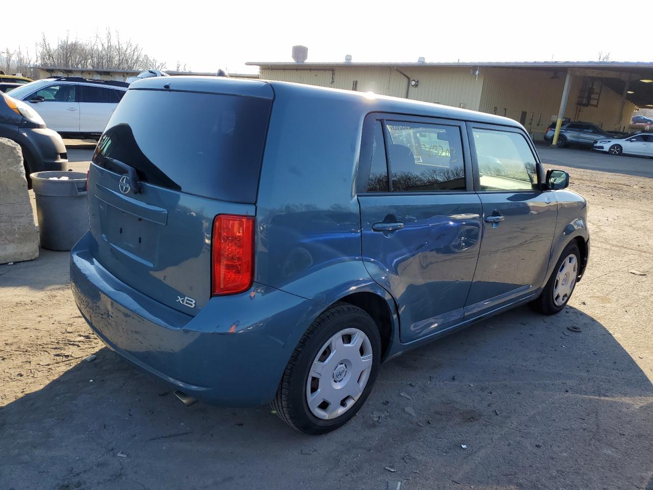 Obraz 3 z 2010 TOYOTA SCION XB 2010 z VIN JTLZE4FE9A1105834