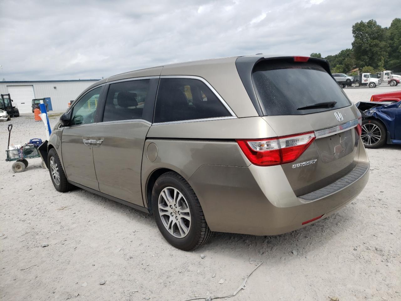 Изображение 2 2011 HONDA ODYSSEY EXL 2011 с VIN 5FNRL5H67BB059670