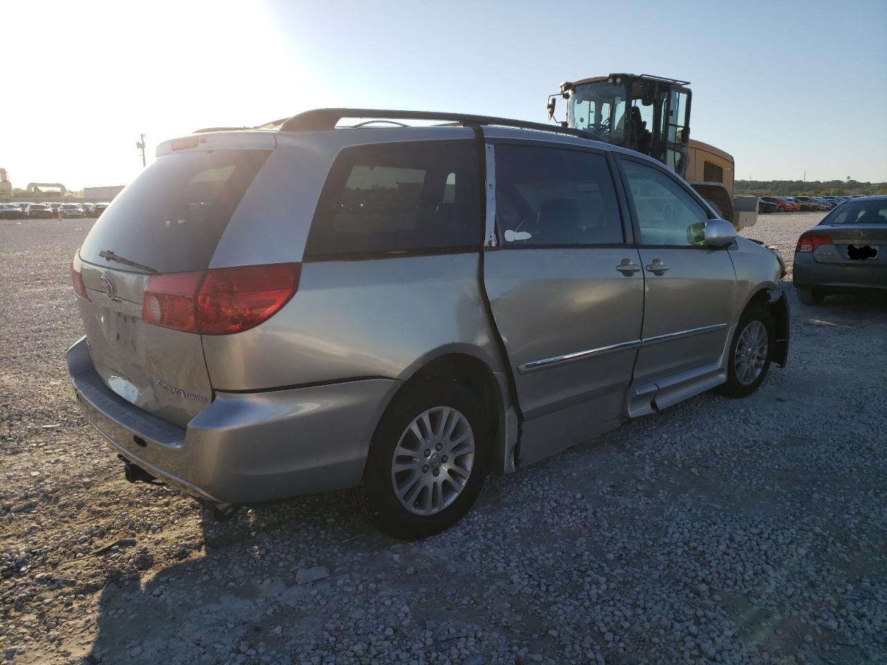 Obraz 3 z 2007 TOYOTA SIENNA XLE 2007 z VIN 5TDZK22C67S092288