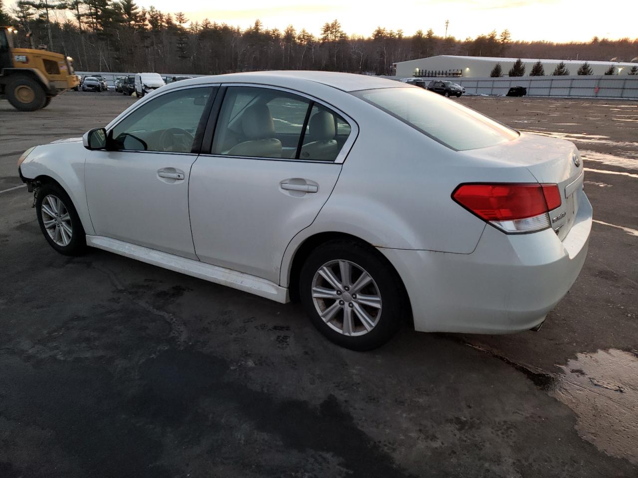 Image 2 of 2010 SUBARU LEGACY 2.5I PREMIUM 2010 with VIN 4S3BMBC6XA3225583