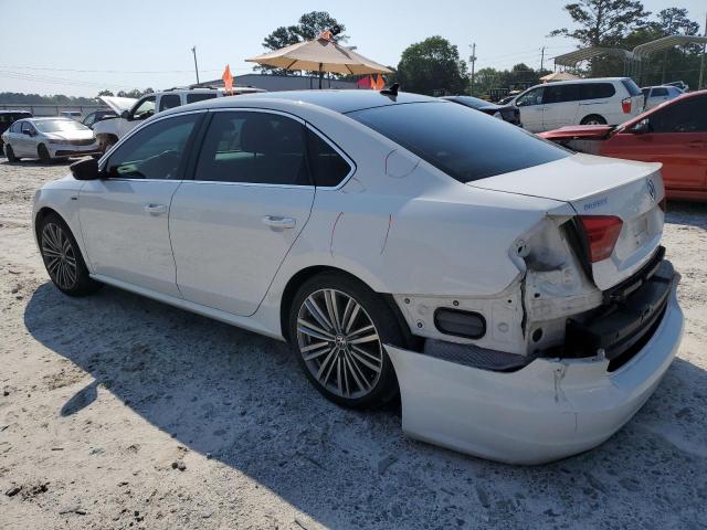 Obraz 2 z 2015 VOLKSWAGEN PASSAT SE 2015 z VIN 1VWBS7A3XFC097684
