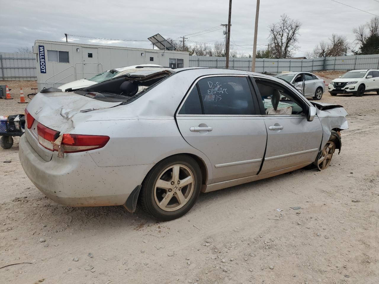Obraz 3 z 2003 HONDA ACCORD EX 2003 z VIN 1HGCM56663A085937