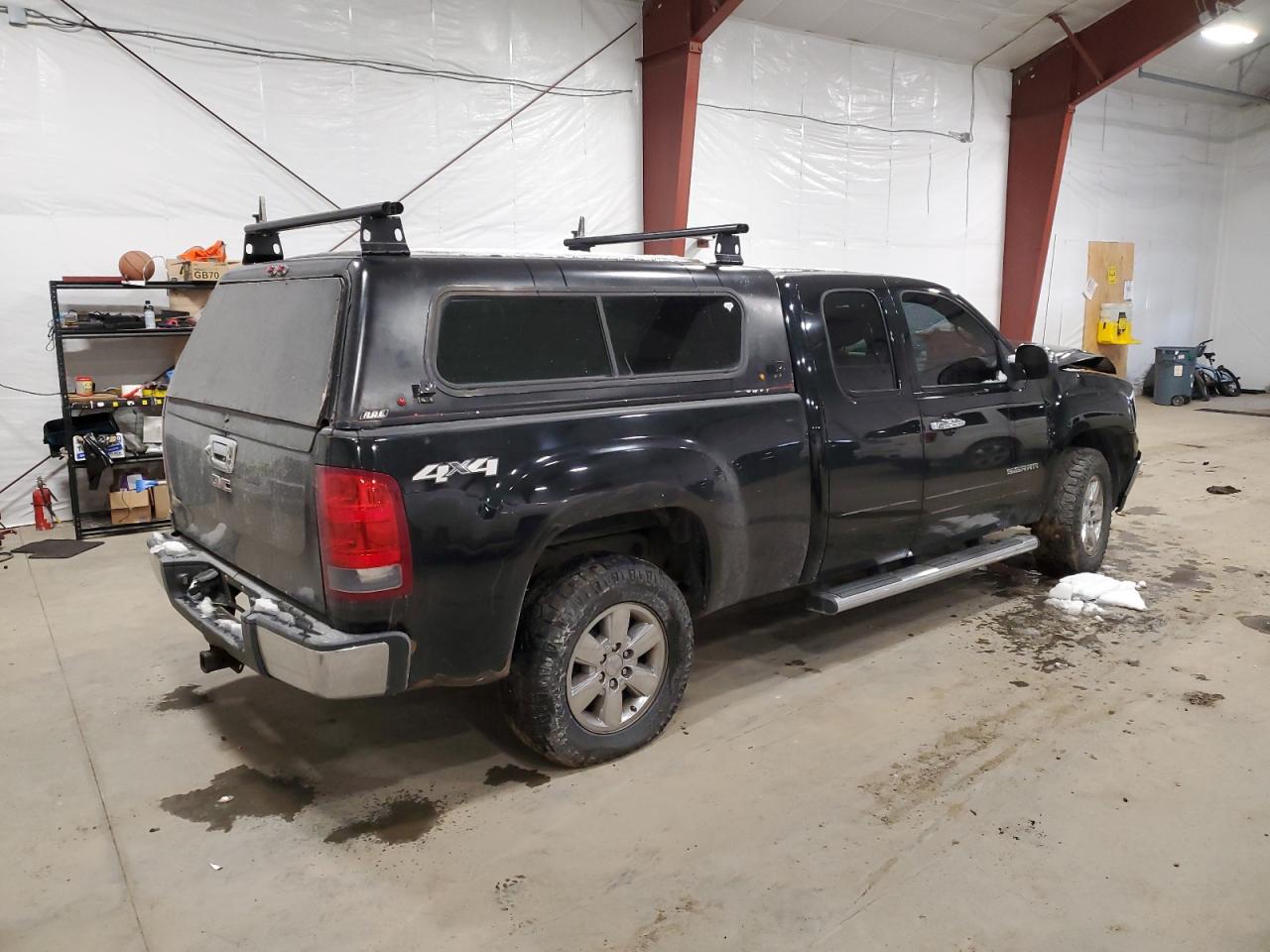 Image 3 of 2011 GMC SIERRA K1500 SLE 2011 with VIN 1GTR2VE36BZ299266