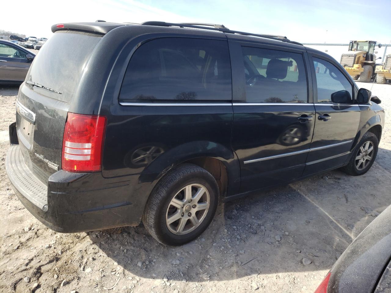 Image 3 of 2010 CHRYSLER TOWN & COUNTRY TOURING 2010 with VIN 2A4RR5D14AR450961