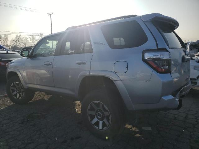 Image 2 of 2019 TOYOTA 4RUNNER SR5 2019 with VIN JTEBU5JR6K5648791