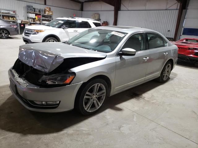 Image 1 of 2013 VOLKSWAGEN PASSAT SE 2013 with VIN 1VWBN7A30DC034307