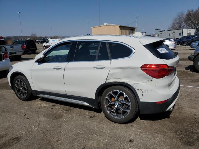 Obraz 2 z 2020 BMW X1 XDRIVE28I 2020 z VIN WBXJG9C06L5P96599