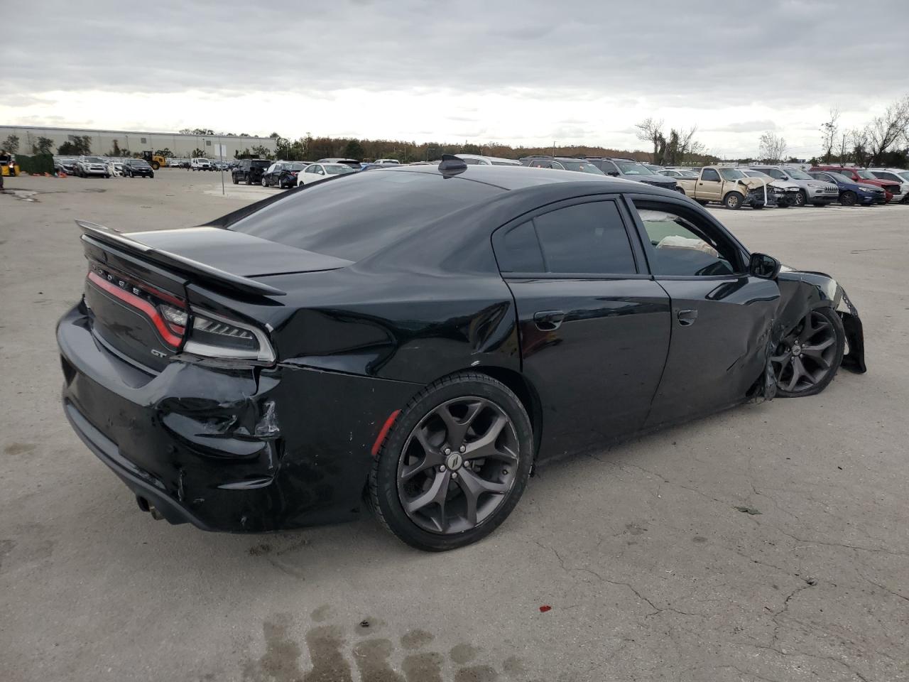 Obraz 3 z 2019 DODGE CHARGER GT 2019 z VIN 2C3CDXHG3KH691913