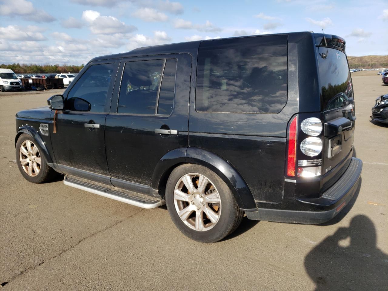 Image 2 of Land Rover Lr4 Hse 2015 with VIN SALAG2V69FA748007