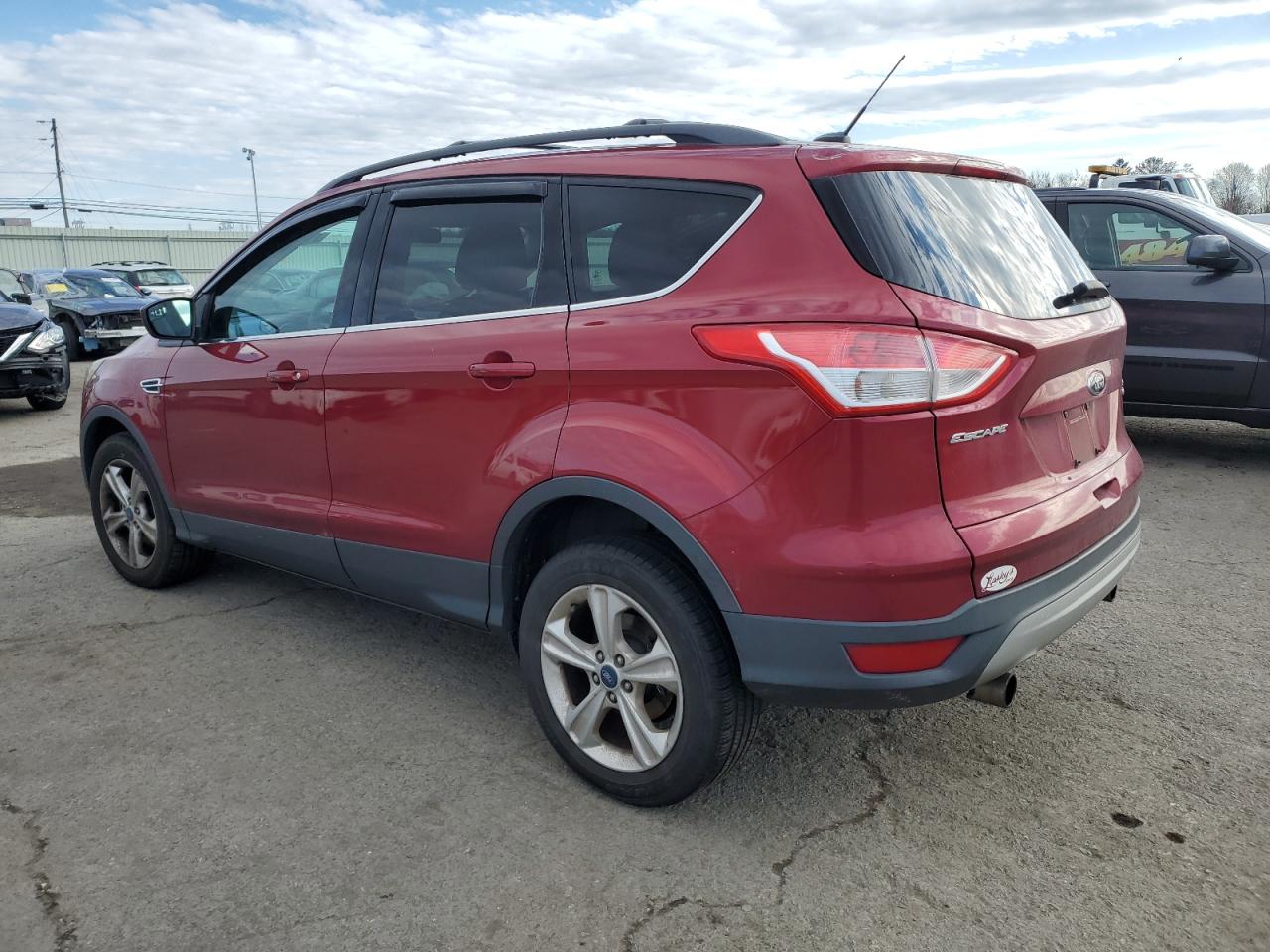 Image 2 of 2013 FORD ESCAPE SE 2013 with VIN 1FMCU9GX4DUB76911