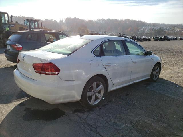 Obraz 3 z 2015 VOLKSWAGEN PASSAT S 2015 z VIN 1VWAT7A35FC110950