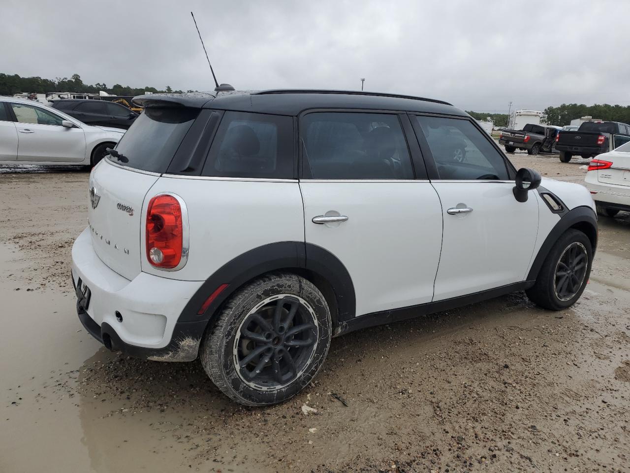 Obraz 3 z 2016 MINI COOPER S COUNTRYMAN 2016 z VIN WMWZC3C5XGWT08305