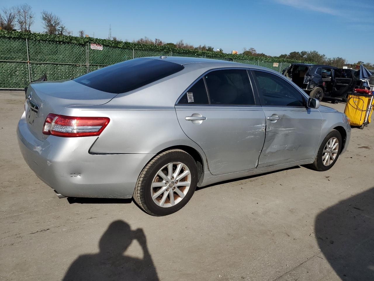 Image 3 of 2010 TOYOTA CAMRY BASE 2010 with VIN 4T1BF3EK9AU053496